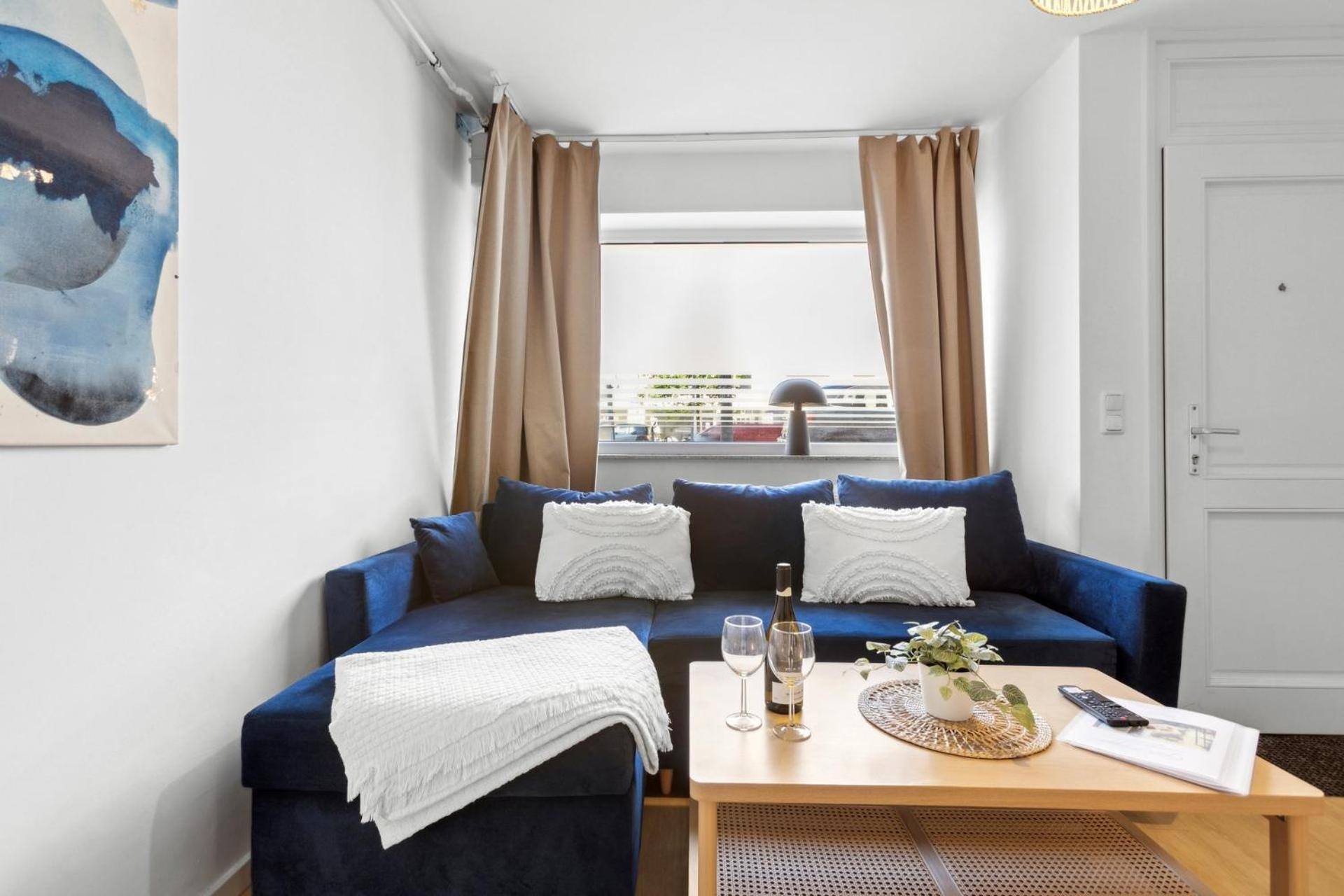 Stylisches 2-Zimmer Ambient Apartment In Alsternaehe Mit Kingsize-Bett & Schlafsofa Hamburg Exterior photo